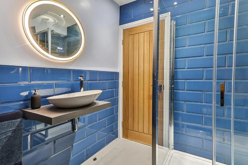 Luxury Spacious Pad With Games Room Sheffield Nyaraló